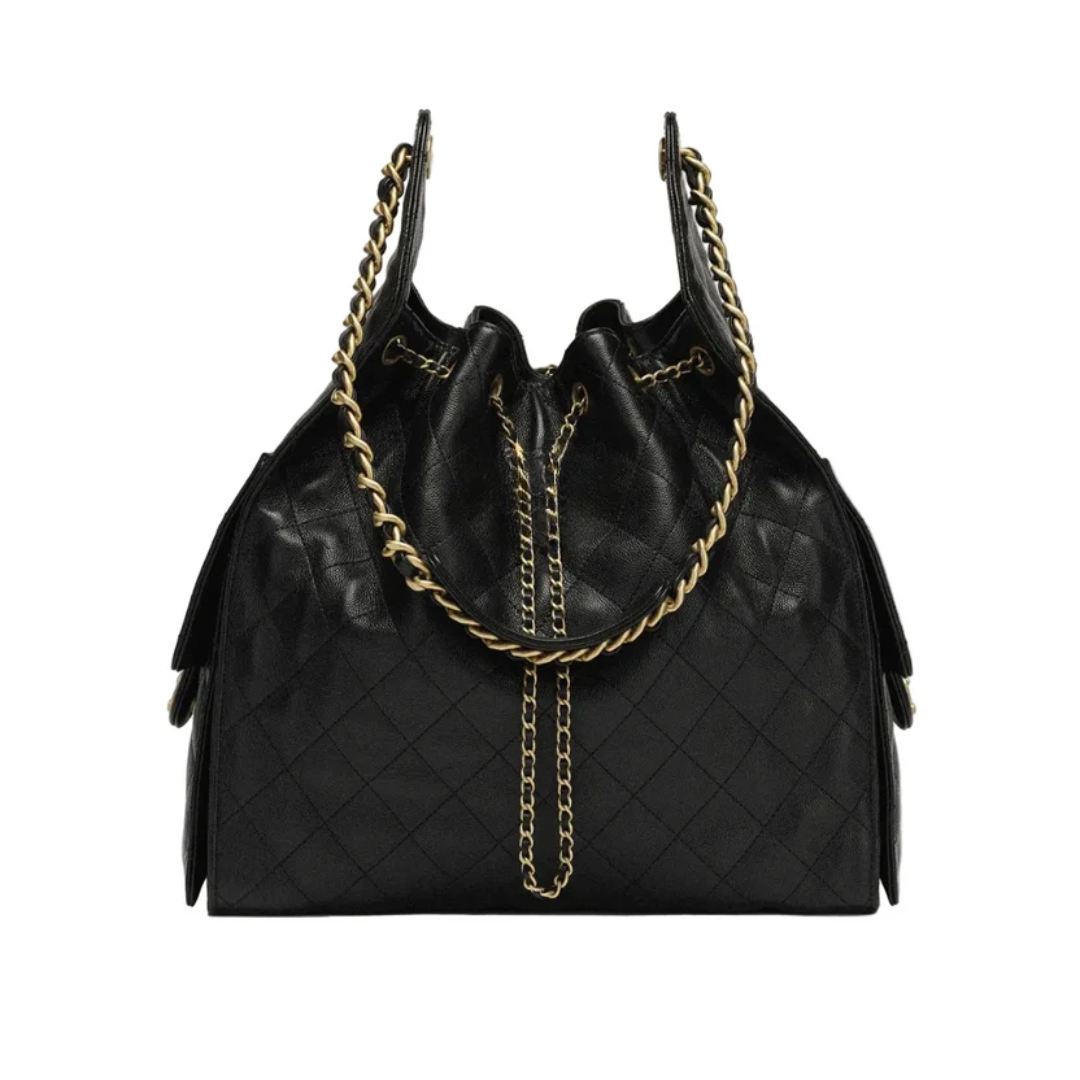 25 Medium Handbag Grained Calfskin "Black"